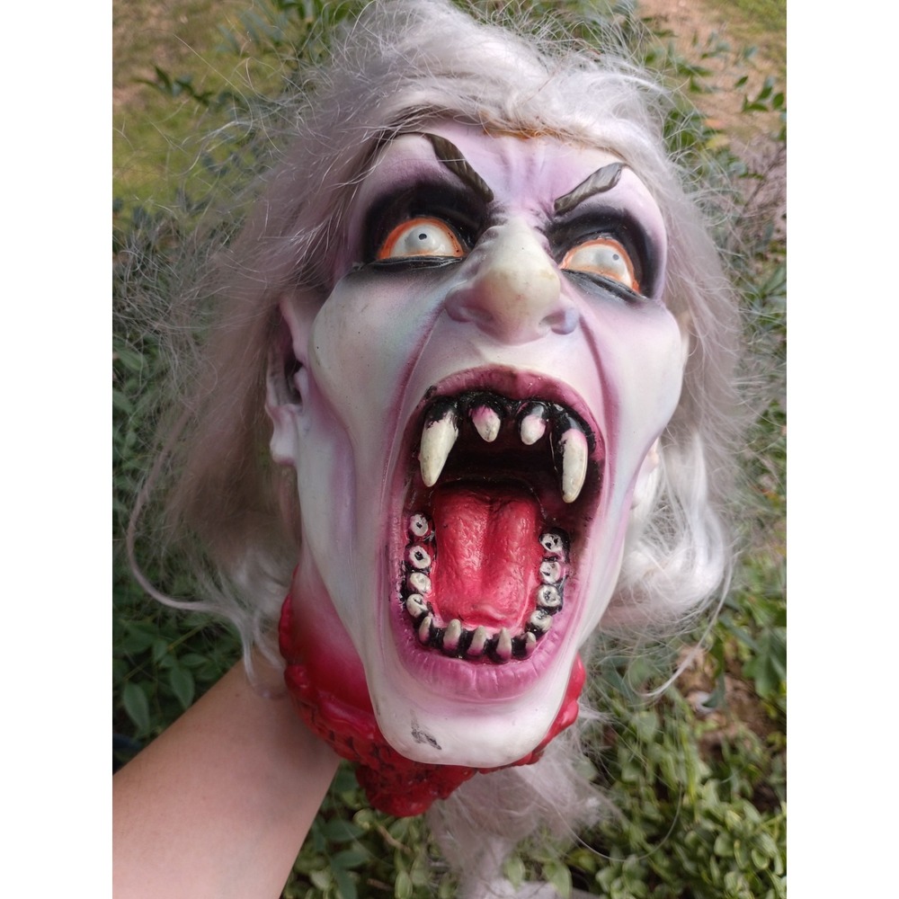 Vampire Severed Head Hanging Prop Latex Fake Blood Vintage